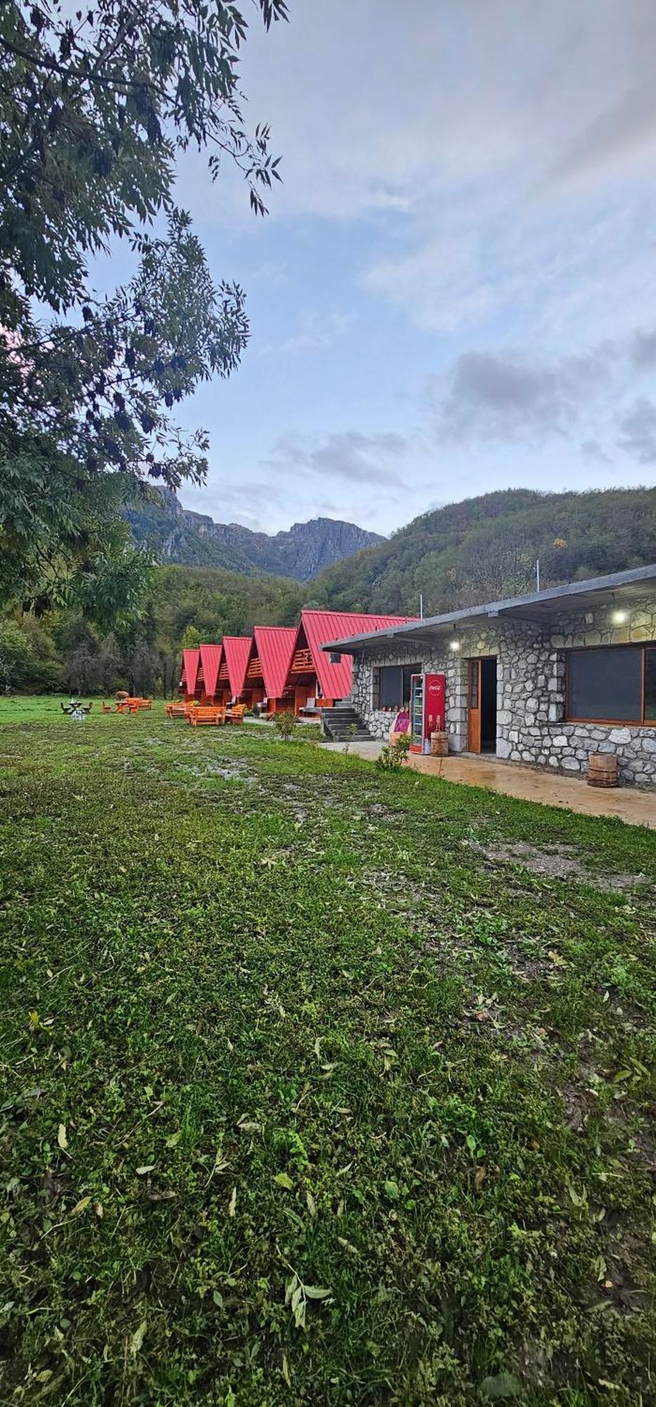 Ekoo Katun Jezerca Villa Vuthaj Dış mekan fotoğraf